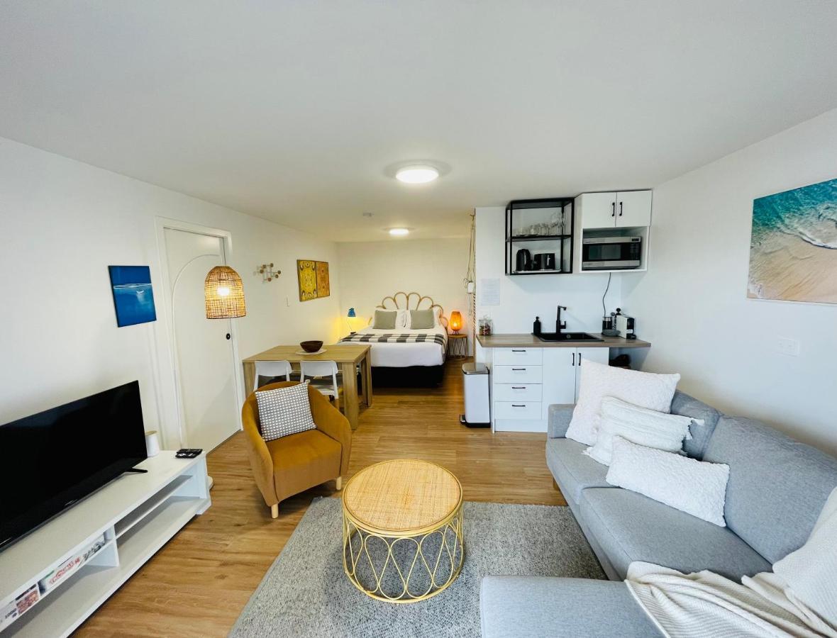Вилла Breezy Ocean - The Perfect Getaway Маунт-Маунгани Экстерьер фото